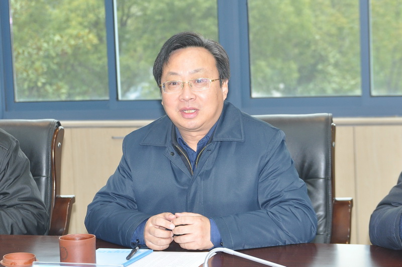 刘陈书记主持座谈会