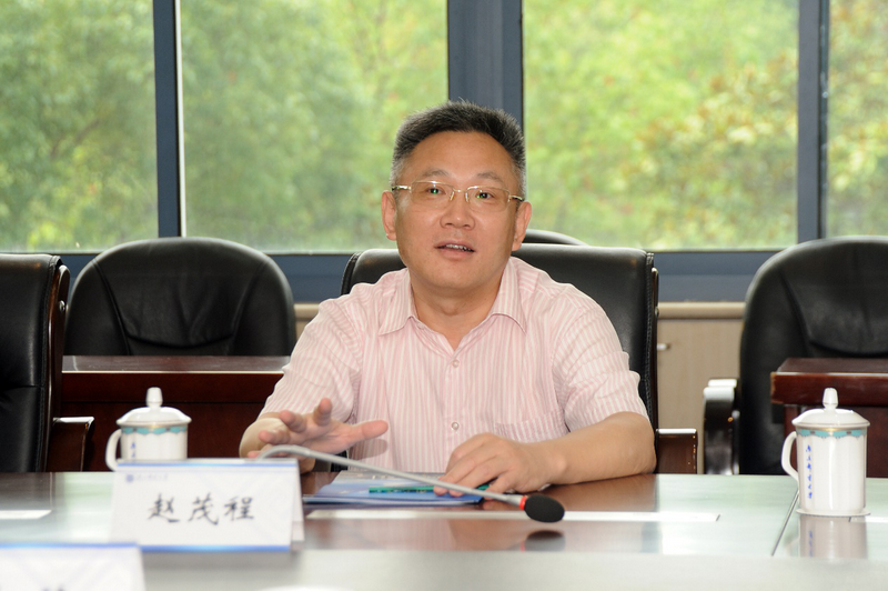 泰州学院党委书记赵茂程来校交流座谈