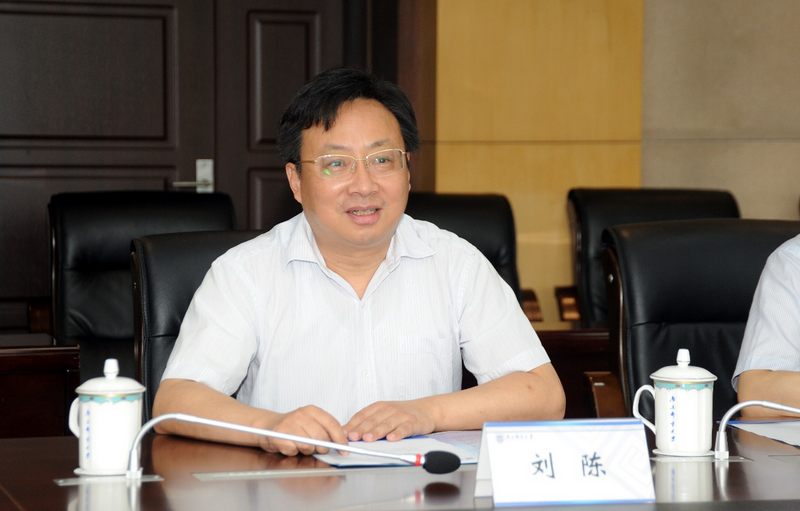 泰州学院党委书记赵茂程来校交流座谈